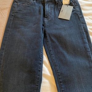 Koral Women’s Skinny Jeans Size 24